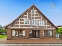 Hauptbild Leben an der Nordseeküste-EFH oder Generationshaus saniert ! 8 Zimmer/gewerbliche Nutzung möglich!