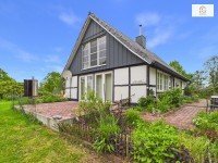 Hauptbild RESERVIERT! EFH-ruhige Alleinlage-Ideal für Pferdeliebhaber-Reitplätze-Ställe-Teiche-Natur-2016 modernisiert